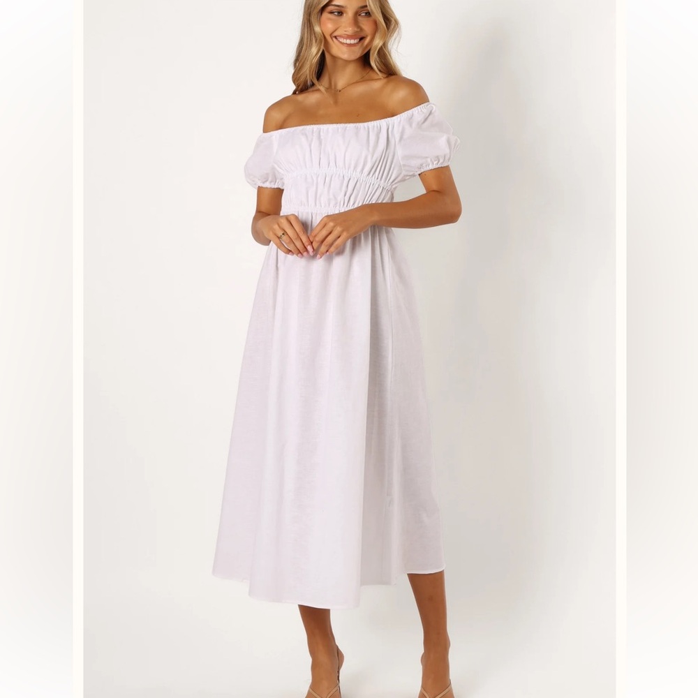 Revolve SNDYS Sofia White Linen Cotton Maxi Dress size Medium $109